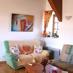 Au Bout Du Monde *