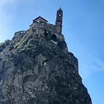 Au Bout Du Monde Apartment *